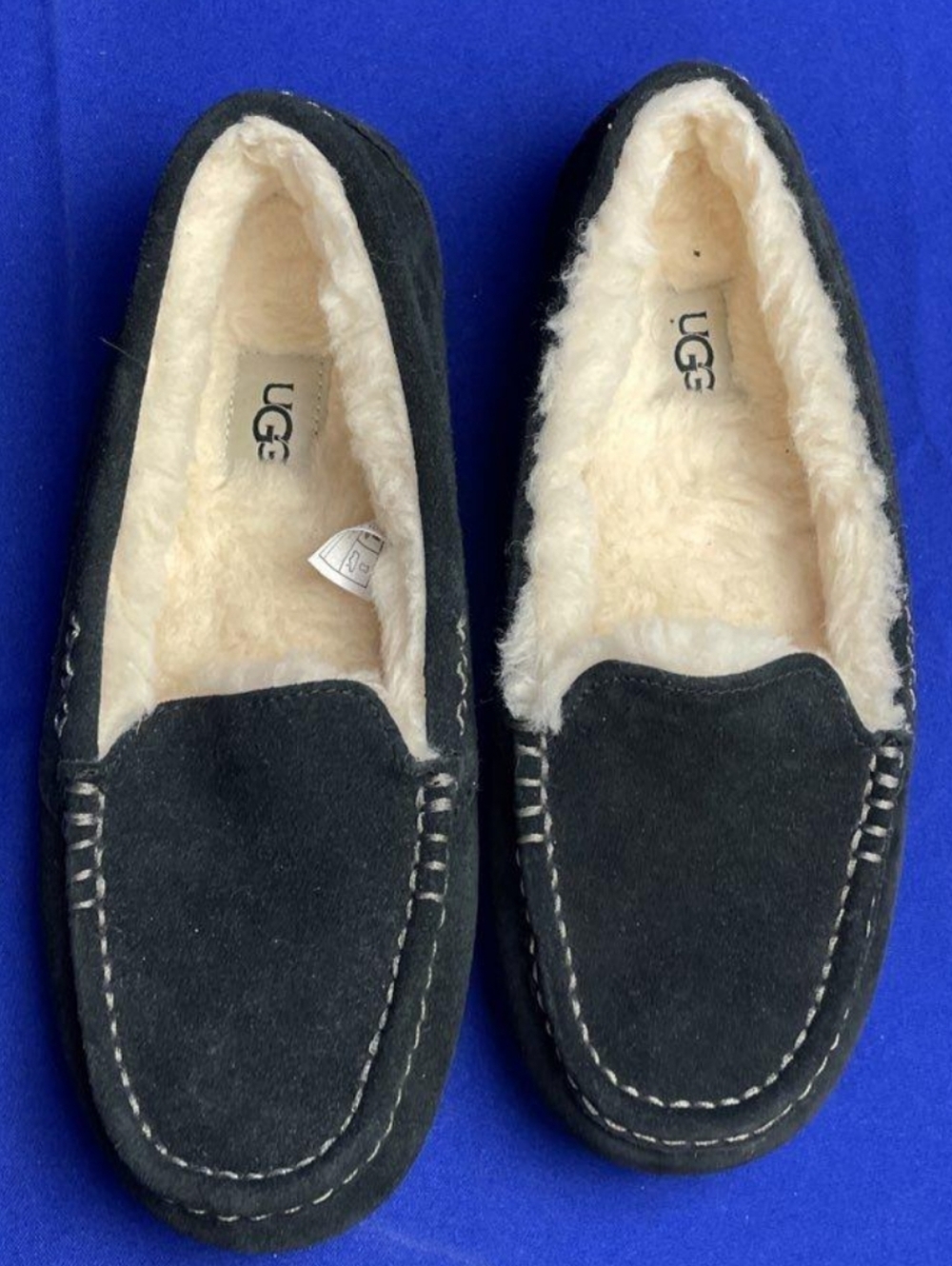 UGG Ansley Suede Moccasin Slippers Wmn's Size 9 Used Exc MSRP $115 - Picture 6 of 10